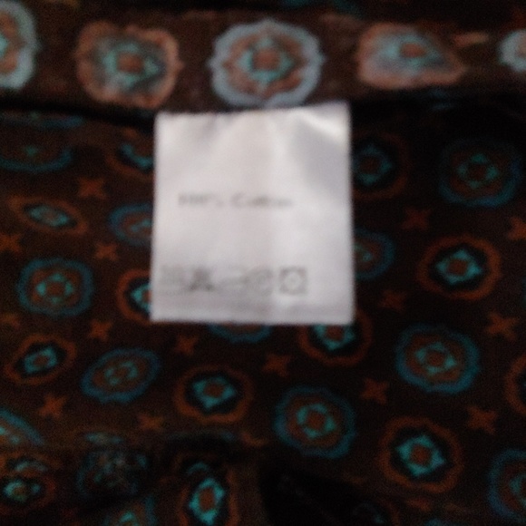 Shirt - Picture 3 of 5